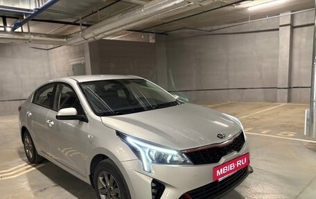 KIA Rio IV, 2020 год, 1 699 999 рублей, 8 фотография