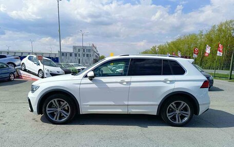 Volkswagen Tiguan II, 2018 год, 2 415 000 рублей, 4 фотография