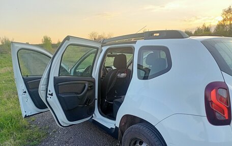Renault Duster I рестайлинг, 2016 год, 1 150 000 рублей, 3 фотография