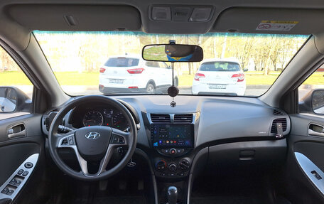 Hyundai Solaris II рестайлинг, 2014 год, 860 000 рублей, 9 фотография