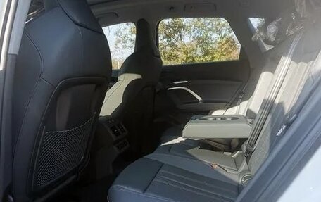 Audi Q5, 2025 год, 6 404 000 рублей, 7 фотография
