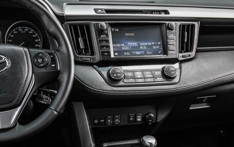 Toyota RAV4, 2016 год, 1 999 000 рублей, 21 фотография