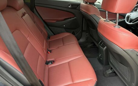 Hyundai Tucson III, 2018 год, 2 343 000 рублей, 14 фотография
