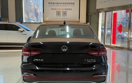 Volkswagen Lavida, 2023 год, 1 670 000 рублей, 5 фотография