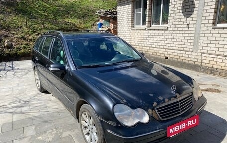 Mercedes-Benz C-Класс, 2003 год, 350 000 рублей, 2 фотография