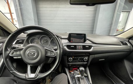 Mazda 6, 2016 год, 1 700 000 рублей, 9 фотография
