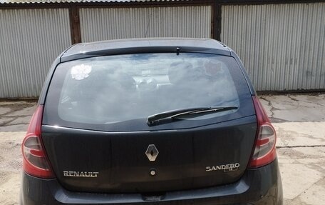 Renault Sandero I, 2011 год, 589 000 рублей, 2 фотография