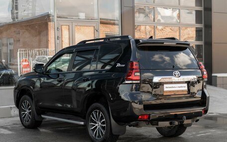 Toyota Land Cruiser Prado 150 рестайлинг 2, 2019 год, 5 500 000 рублей, 7 фотография