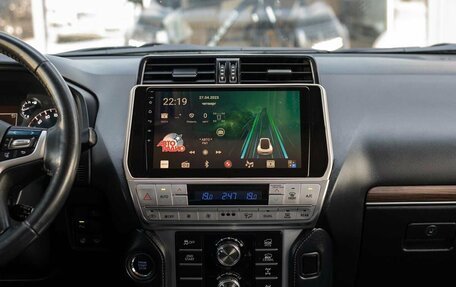 Toyota Land Cruiser Prado 150 рестайлинг 2, 2019 год, 5 500 000 рублей, 13 фотография