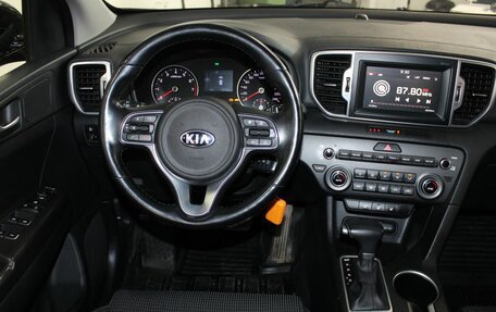 KIA Sportage IV рестайлинг, 2018 год, 2 160 000 рублей, 15 фотография