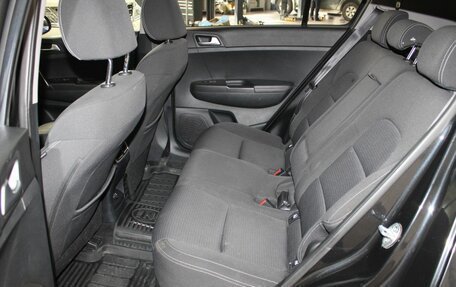 KIA Sportage IV рестайлинг, 2018 год, 2 160 000 рублей, 12 фотография