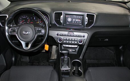 KIA Sportage IV рестайлинг, 2018 год, 2 160 000 рублей, 16 фотография
