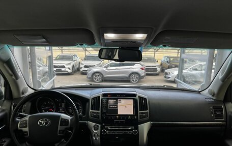 Toyota Land Cruiser 200, 2012 год, 3 250 000 рублей, 9 фотография