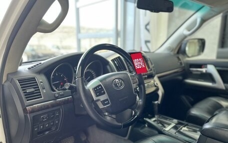 Toyota Land Cruiser 200, 2012 год, 3 250 000 рублей, 7 фотография