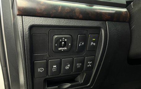 Toyota Land Cruiser 200, 2012 год, 3 250 000 рублей, 14 фотография