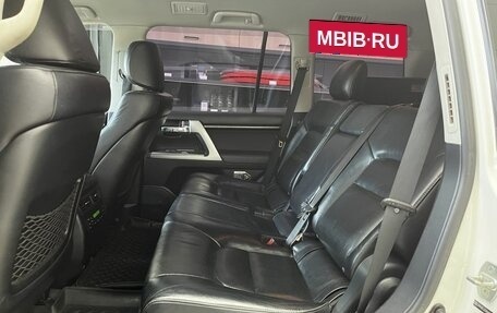Toyota Land Cruiser 200, 2012 год, 3 250 000 рублей, 15 фотография