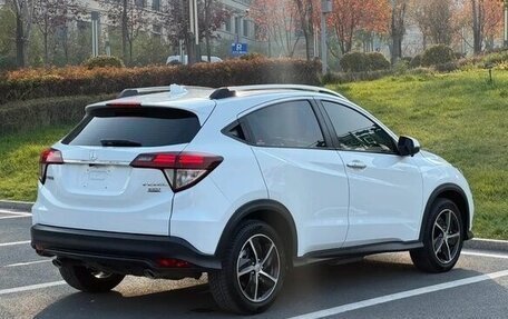 Honda Vezel, 2022 год, 1 371 004 рублей, 4 фотография