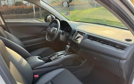 Honda Vezel, 2022 год, 1 371 004 рублей, 7 фотография
