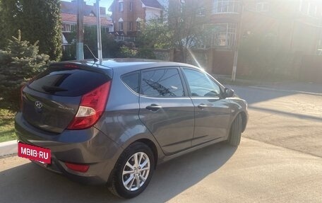 Hyundai Solaris II рестайлинг, 2014 год, 829 000 рублей, 3 фотография