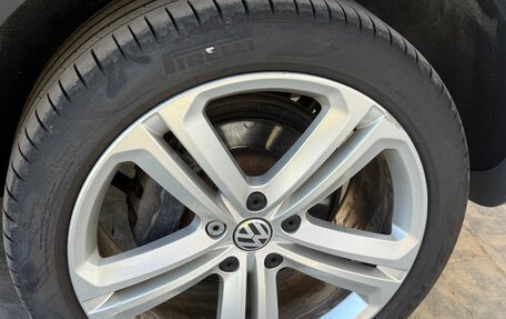 Volkswagen Touareg III, 2017 год, 3 765 000 рублей, 7 фотография