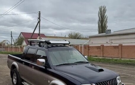 Mitsubishi L200 III рестайлинг, 2004 год, 1 350 000 рублей, 3 фотография