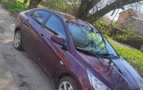 Hyundai Solaris II рестайлинг, 2012 год, 460 000 рублей, 4 фотография