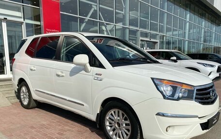SsangYong Stavic, 2013 год, 1 250 000 рублей, 3 фотография