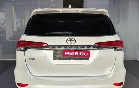 Toyota Fortuner II, 2017 год, 3 469 000 рублей, 7 фотография