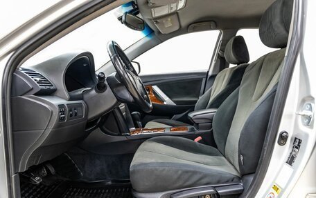 Toyota Camry, 2007 год, 1 068 000 рублей, 25 фотография
