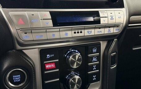 Toyota Land Cruiser Prado 150 рестайлинг 2, 2020 год, 5 919 500 рублей, 15 фотография