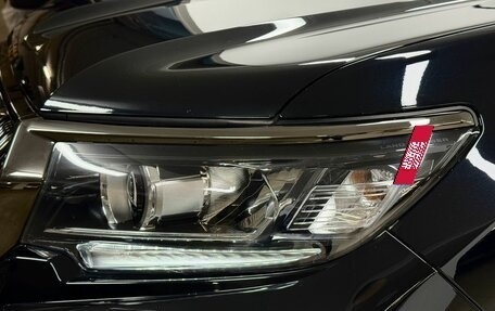 Toyota Land Cruiser Prado 150 рестайлинг 2, 2020 год, 5 919 500 рублей, 7 фотография