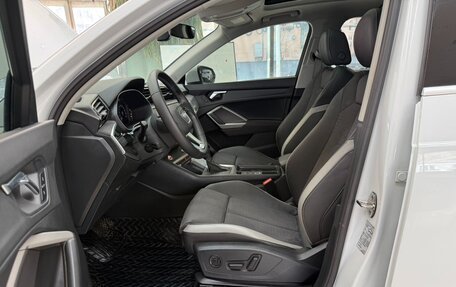 Audi Q3, 2022 год, 2 395 000 рублей, 15 фотография