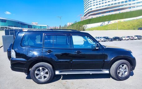 Mitsubishi Pajero IV, 2015 год, 2 600 000 рублей, 9 фотография