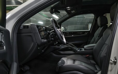 Porsche Cayenne III, 2025 год, 17 520 000 рублей, 23 фотография