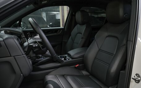 Porsche Cayenne III, 2025 год, 17 520 000 рублей, 26 фотография