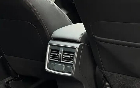 Subaru Forester, 2023 год, 2 730 000 рублей, 18 фотография