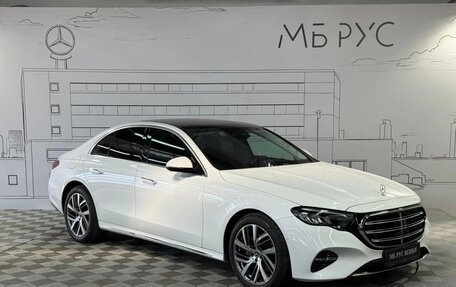 Mercedes-Benz E-Класс, 2024 год, 6 990 000 рублей, 3 фотография