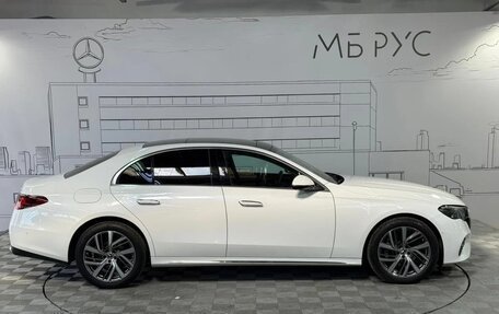 Mercedes-Benz E-Класс, 2024 год, 6 990 000 рублей, 4 фотография