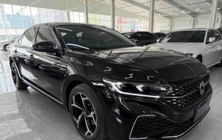 Volkswagen Passat B8 рестайлинг, 2022 год, 1 510 000 рублей, 3 фотография
