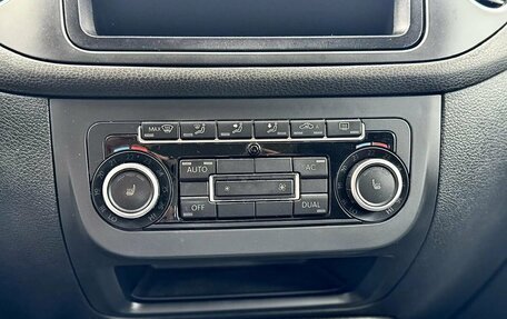Volkswagen Golf Plus II, 2011 год, 750 000 рублей, 16 фотография