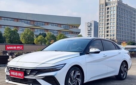 Hyundai Elantra, 2023 год, 1 240 000 рублей, 1 фотография