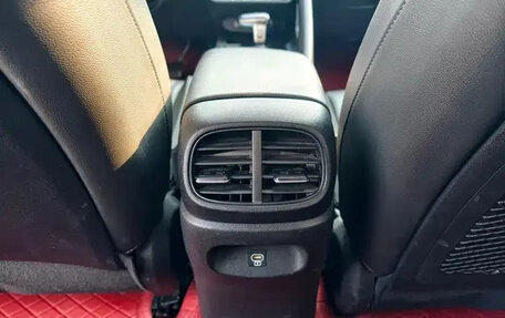 Hyundai Elantra, 2023 год, 1 240 000 рублей, 19 фотография
