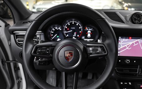 Porsche Macan I рестайлинг, 2025 год, 11 200 000 рублей, 38 фотография