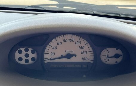 Toyota Platz, 2000 год, 299 900 рублей, 17 фотография