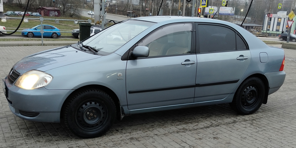 Toyota Corolla E120/E130, 2003 год, 500 000 рублей, 2 фотография