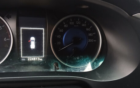 Toyota Hilux VIII, 2017 год, 2 960 000 рублей, 5 фотография