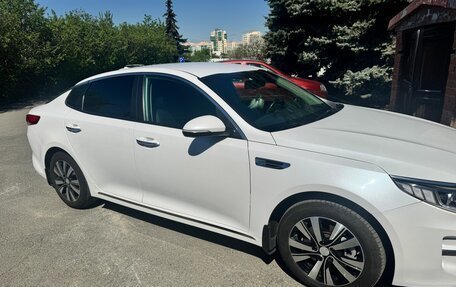 KIA Optima IV, 2018 год, 2 300 000 рублей, 6 фотография