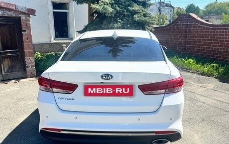 KIA Optima IV, 2018 год, 2 300 000 рублей, 7 фотография