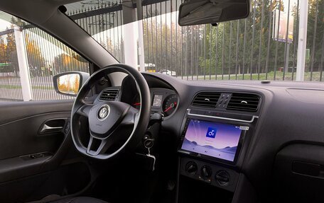 Volkswagen Polo VI (EU Market), 2017 год, 1 099 000 рублей, 9 фотография