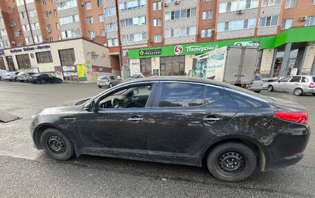 KIA K5 I рестайлинг, 2011 год, 700 000 рублей, 2 фотография